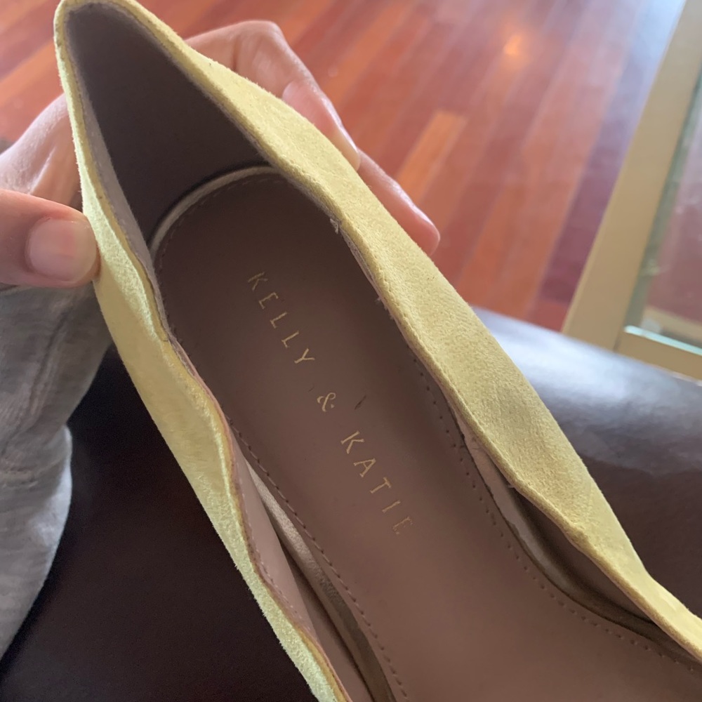 Beautiful heels - Picture 4 of 4